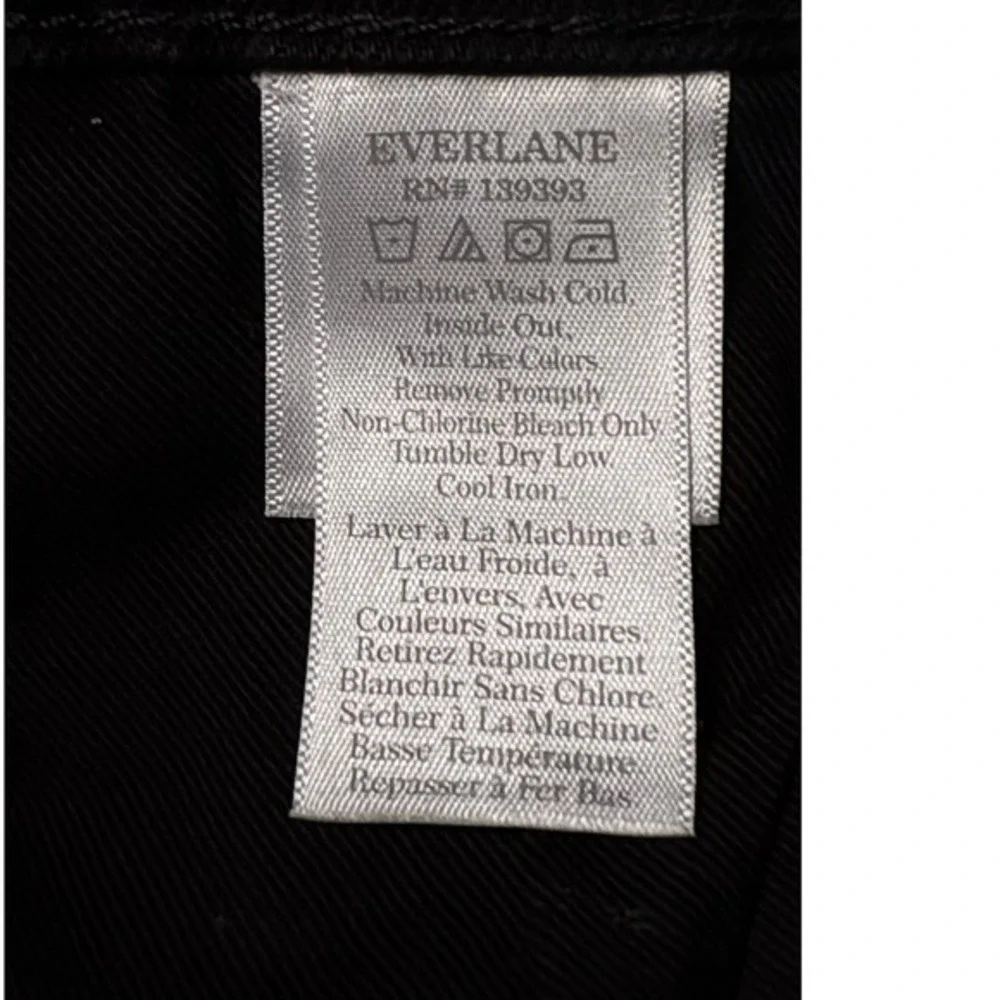 Everlane Denim The Original Cheeky‎ Jean Black High Rise Scandi Capsule Wardrobe